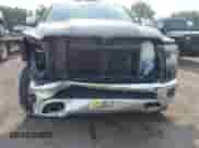 2021 Ram 1500 Laramie z VIN 1C6SRFJT3MN538900, wystawiony jako IAAI lot #42924937 z przebiegiem 28 946 mil mil oraz . Historia ofert i sprzedaży dostępna na DreamBid. Obrazek 6.