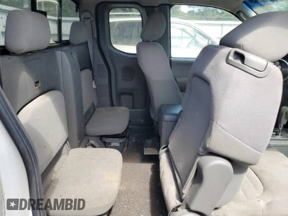 2005 Nissan Frontier XE with VIN 1N6BD06T35C452803, listed as a Copart auction lot 69600545 with 231,305 mi miles and Clean title. Bid and sale history available at DreamBid. Image 10.