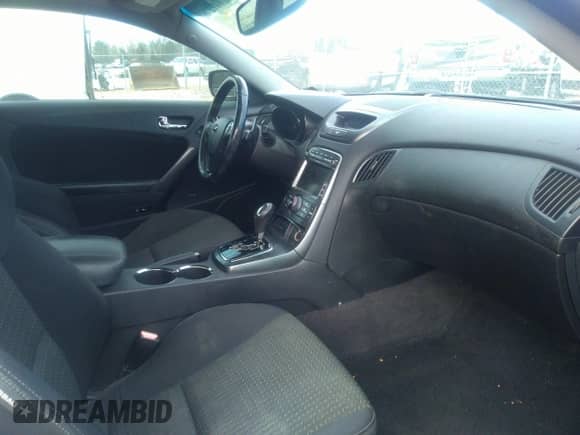 2012 Hyundai Genesis Coupe R-Spec с VIN KMHHT6KD8CU067595, выставлен на аукционе IAAI как лот 41647278 с пробегом 168 372 миль миль и . История ставок и продаж доступна на DreamBid. Изображение 5.
