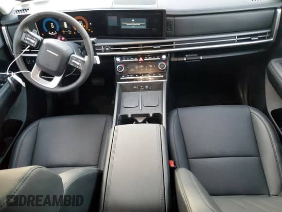 2025 Hyundai Santa Fe SEL z VIN 5NMP2DGL5SH144758, wystawiony jako Copart lot #84902635 z przebiegiem 7 865 mil mil oraz Szkoda całkowita • Salvage title. Historia ofert i sprzedaży dostępna na DreamBid. Obrazek 8.