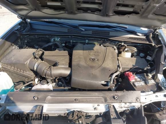 2023 Toyota Tacoma SR z VIN 3TMCZ5AN1PM619840, wystawiony jako IAAI lot #43224940 z przebiegiem 26 442 mil mil oraz . Historia ofert i sprzedaży dostępna na DreamBid. Obrazek 10.