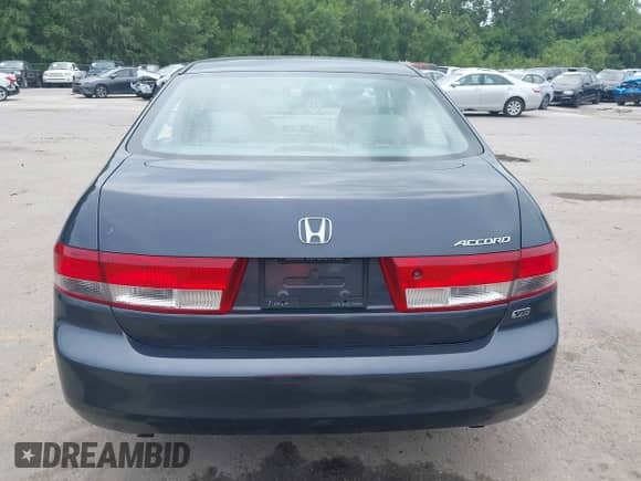 2004 Honda Accord LX с VIN 1HGCM66354A096585, выставлен на аукционе IAAI как лот 42524707 с пробегом 240 884 миль миль и . История ставок и продаж доступна на DreamBid. Изображение 16.