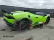 2017 Lamborghini Huracan LP 610-4 with VIN ZHWUR1ZF7HLA05866, listed as a Copart auction lot 44950255 with 18,205 mi miles and Salvage title. Bid and sale history available at DreamBid. Image 3.