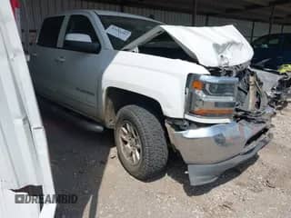 2018 Chevrolet Silverado 1500 LT с VIN 3GCUKREC3JG313849, выставлен на аукционе IAAI как лот 42044482 с пробегом 143 880 миль миль и . История ставок и продаж доступна на DreamBid. Изображение 1.
