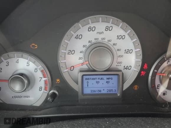 2015 Honda Pilot Touring с VIN 5FNYF3H96FB022052, выставлен на аукционе Copart как лот 84805395 с пробегом 226 138 миль миль и Списание • Salvage title. История ставок и продаж доступна на DreamBid. Изображение 9.