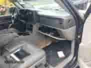 2005 Chevrolet Suburban Z71 с VIN 3GNFK16Z25G292017, выставлен на аукционе IAAI как лот 42610183 с пробегом Не указан миль и . История ставок и продаж доступна на DreamBid. Изображение 5.