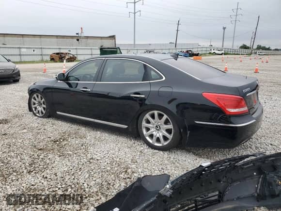 2013 Hyundai Equus Signature z VIN KMHGH4JH6DU058336, wystawiony jako Copart lot #65221225 z przebiegiem 113 670 mil mil oraz Szkoda całkowita • Salvage title. Historia ofert i sprzedaży dostępna na DreamBid. Obrazek 2.