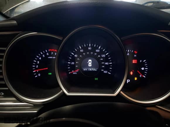 2015 Kia Optima LX с VIN 5XXGM4A79FG467530, выставлен на аукционе Copart как лот 89910375 с пробегом 136 754 миль миль и Списание • Salvage title. История ставок и продаж доступна на DreamBid. Изображение 9.