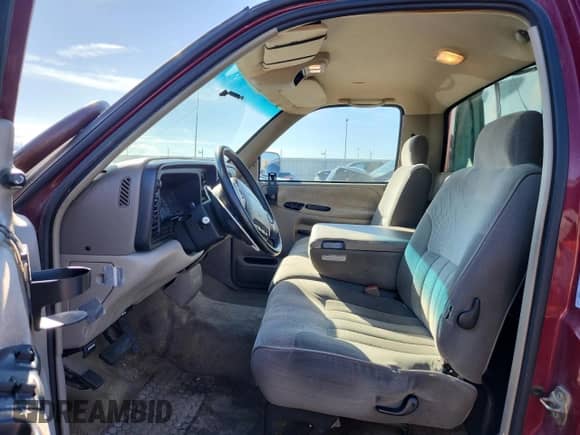1994 Dodge 1500 with VIN 1B7HC16Z8RS690815, listed as a Copart auction lot 86301645 with 196,379 mi miles and Clean title. Bid and sale history available at DreamBid. Image 7.