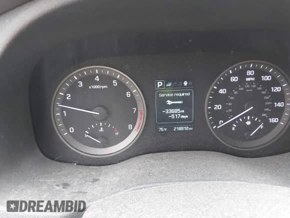 2017 Hyundai Tucson SE с VIN KM8J3CA42HU468911, выставлен на аукционе IAAI как лот 43389598 с пробегом 218 912 миль миль и . История ставок и продаж доступна на DreamBid. Изображение 7.