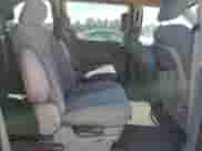 2006 Dodge Caravan SXT z VIN 1D4GP45R16B742495, wystawiony jako Copart lot #85894865 z przebiegiem 237 755 mil mil oraz Szkoda całkowita • Salvage title. Historia ofert i sprzedaży dostępna na DreamBid. Obrazek 11.