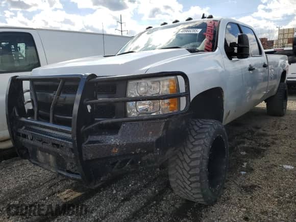 2007 Chevrolet Silverado 2500HD 1LT с VIN 1GCHK23667F565854, выставлен на аукционе Copart как лот 48966285 с пробегом Не указан миль и Списание • Salvage title. История ставок и продаж доступна на DreamBid. Изображение 1.