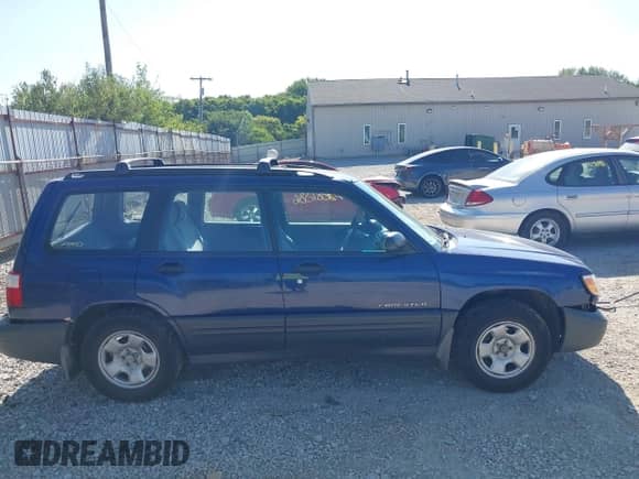 2002 Subaru Forester L with VIN JF1SF63582H757286, listed as a IAAI auction lot 43081886 with 263,377 mi miles and . Bid and sale history available at DreamBid. Image 14.