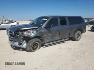 2004 Dodge 2500 SLT with VIN 3D7KA28C24G189077, listed as a Copart auction lot 46672325 with 329,256 mi miles and Salvage title. Bid and sale history available at DreamBid. Image 1.