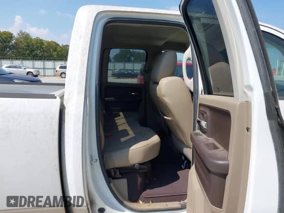 2010 Dodge 1500 SLT with VIN 1D7RB1GT2AS231260, listed as a IAAI auction lot 43216568 with 147,067 mi miles and . Bid and sale history available at DreamBid. Image 8.