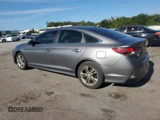 2018 Hyundai Sonata SEL z VIN 5NPE34AF5JH620130, wystawiony jako Copart lot #81627975 z przebiegiem 68 394 mil mil oraz Szkoda całkowita • Salvage title. Historia ofert i sprzedaży dostępna na DreamBid. Obrazek 2.