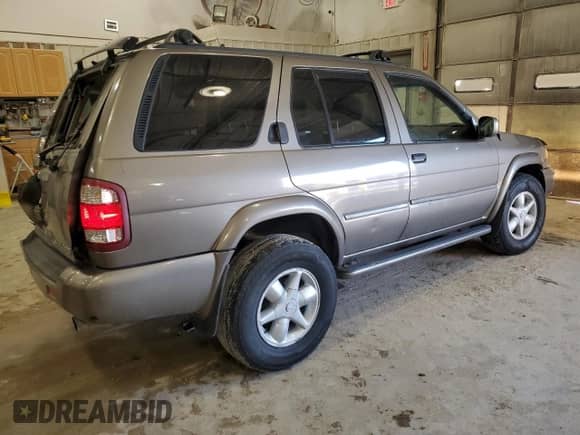 2001 Nissan Pathfinder LE с VIN JN8DR09Y41W574247, выставлен на аукционе Copart как лот 42309455 с пробегом 160 054 миль миль и Списание • Salvage title. История ставок и продаж доступна на DreamBid. Изображение 3.