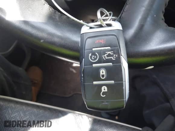 2021 Ram 1500 Laramie z VIN 1C6SRFJT1MN806455, wystawiony jako IAAI lot #42543256 z przebiegiem 76 449 mil mil oraz . Historia ofert i sprzedaży dostępna na DreamBid. Obrazek 11.