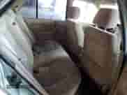 1992 Honda Accord LX z VIN JHMCB7657NC026120, wystawiony jako Copart lot #81516735 z przebiegiem 176 004 mil mil oraz Szkoda całkowita • Salvage title. Historia ofert i sprzedaży dostępna na DreamBid. Obrazek 10.