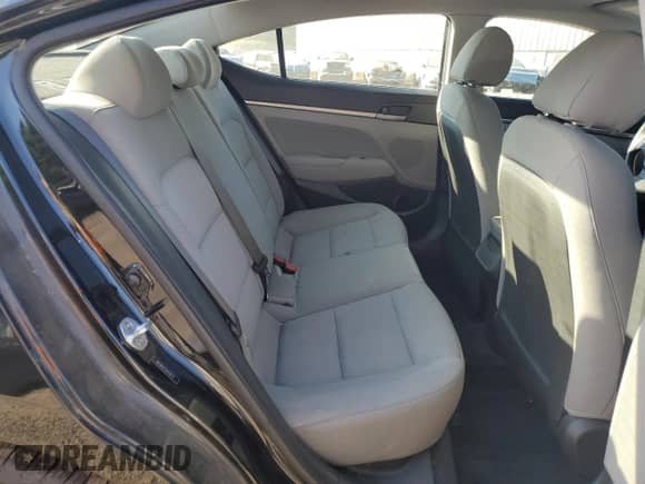 2017 Hyundai Elantra SE с VIN 5NPD84LF2HH116171, выставлен на аукционе Copart как лот 68124615 с пробегом 52 739 миль миль и Списание • Salvage title. История ставок и продаж доступна на DreamBid. Изображение 10.