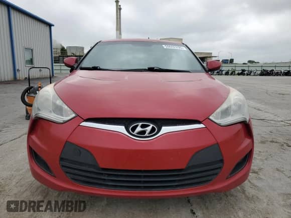 2013 Hyundai Veloster w/Black Int с VIN KMHTC6AD9DU093846, выставлен на аукционе Copart как лот 59692295 с пробегом 179 707 миль миль и Списание • Salvage title. История ставок и продаж доступна на DreamBid. Изображение 5.