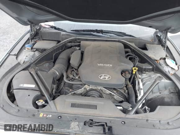 2015 Hyundai Genesis 3.8L с VIN KMHGN4JEXFU079384, выставлен на аукционе IAAI как лот 43178136 с пробегом Не указан миль и . История ставок и продаж доступна на DreamBid. Изображение 10.