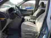 2008 Hyundai Entourage GLS с VIN KNDMC233486049592, выставлен на аукционе Copart как лот 47755765 с пробегом 201 802 миль миль и Списание • Salvage title. История ставок и продаж доступна на DreamBid. Изображение 7.