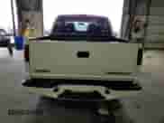 2003 Chevrolet S-10 LS с VIN 1GCDT13X73K187625, выставлен на аукционе Copart как лот 55891395 с пробегом 109 075 миль миль и Списание • Salvage title. История ставок и продаж доступна на DreamBid. Изображение 6.