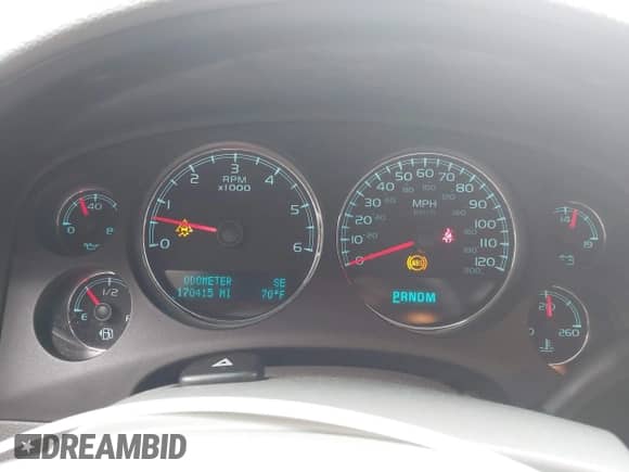 2010 Chevrolet Avalanche LTZ с VIN 3GNVKGE01AG116670, выставлен на аукционе IAAI как лот 42894635 с пробегом 170 415 миль миль и . История ставок и продаж доступна на DreamBid. Изображение 7.