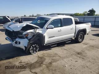 2022 Toyota Tacoma SR5 with VIN 3TMAZ5CN8NM163448, listed as a Copart auction lot 69681465 with 39,338 mi miles and Salvage title. Bid and sale history available at DreamBid. Image 1.