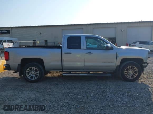 2015 Chevrolet Silverado 1500 LT с VIN 1GCRCREC5FZ305956, выставлен на аукционе IAAI как лот 43114650 с пробегом 64 823 миль миль и . История ставок и продаж доступна на DreamBid. Изображение 13.