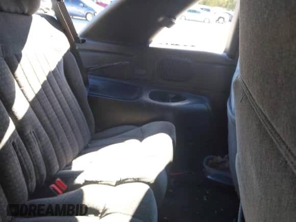 2000 Chevrolet Blazer LS с VIN 1GNCS18W5YK255241, выставлен на аукционе IAAI как лот 41356201 с пробегом 232 844 миль миль и . История ставок и продаж доступна на DreamBid. Изображение 8.