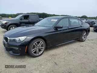 2019 BMW 7 Series 740i xDrive с VIN WBA7E4C5XKGV70108, выставлен на аукционе Copart как лот 67403785 с пробегом 62 574 миль миль и Списание • Salvage title. История ставок и продаж доступна на DreamBid. Изображение 1.