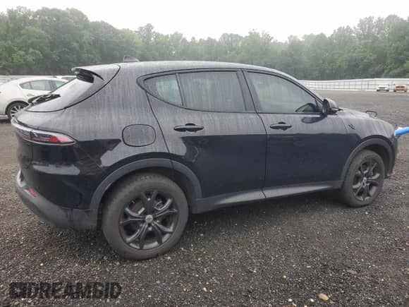 2024 Dodge Hornet GT with VIN ZACNDFAN4R3A34108, listed as a Copart auction lot 62519945 with 26,708 mi miles and Salvage title. Bid and sale history available at DreamBid. Image 3.