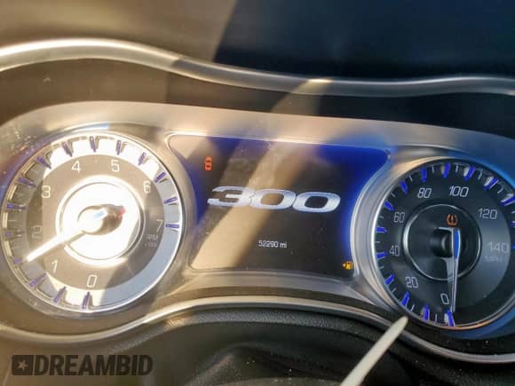 2021 Chrysler 300 Touring с VIN 2C3CCAAG6MH512034, выставлен на аукционе Copart как лот 71360565 с пробегом 52 290 миль миль и Списание • Salvage title. История ставок и продаж доступна на DreamBid. Изображение 9.