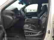 2015 Cadillac Escalade Platinum с VIN 1GYS4PKJ9FR599510, выставлен на аукционе Copart как лот 56688215 с пробегом 292 890 миль миль и Списание • Salvage title. История ставок и продаж доступна на DreamBid. Изображение 7.