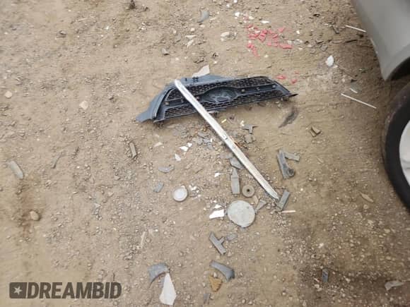 2007 Hyundai Sonata SE с VIN 5NPEU46F57H231972, выставлен на аукционе Copart как лот 90361625 с пробегом 137 318 миль миль и Списание • Salvage title. История ставок и продаж доступна на DreamBid. Изображение 12.