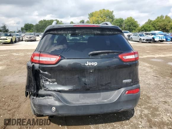 2014 Jeep Cherokee Latitude с VIN 1C4PJMCB5EW177759, выставлен на аукционе Copart как лот 81013045 с пробегом 141 691 миль миль и Списание • Salvage title. История ставок и продаж доступна на DreamBid. Изображение 6.