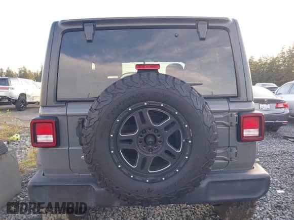 2019 Jeep Wrangler Sport S with VIN 1C4GJXAG3KW518815, listed as a IAAI auction lot 40689483 with 97,268 mi miles and . Bid and sale history available at DreamBid. Image 16.