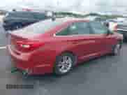 2016 Hyundai Sonata SE с VIN 5NPE24AF8GH417972, выставлен на аукционе IAAI как лот 43149613 с пробегом 212 933 миль миль и . История ставок и продаж доступна на DreamBid. Изображение 4.