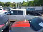 2011 Ford F-150 XLT z VIN 1FTFW1ET2BFC49580, wystawiony jako IAAI lot #42551019 z przebiegiem 150 091 mil mil oraz . Historia ofert i sprzedaży dostępna na DreamBid. Obrazek 14.