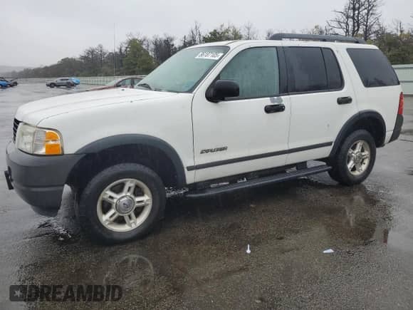 2005 Ford Explorer XLS with VIN 1FMZU72E25UA45031, listed as a Copart auction lot 86187105 with 176,960 mi miles and Clean title. Bid and sale history available at DreamBid. Image 1.