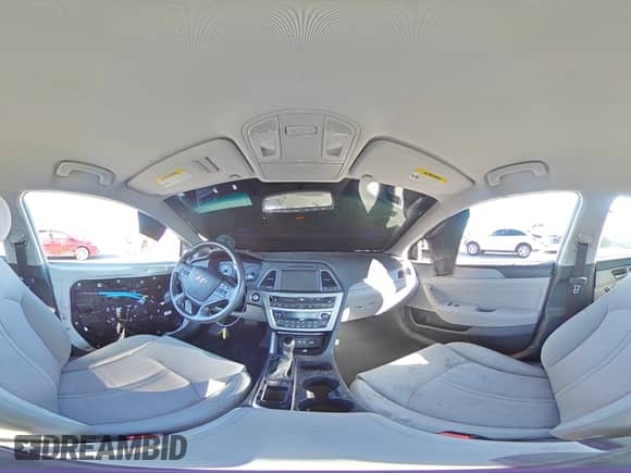 2017 Hyundai Sonata with VIN KMHE14L25HA062664, listed as a Copart auction lot 84186434 with 92,562 mi miles and Salvage title. Bid and sale history available at DreamBid. Image 13.