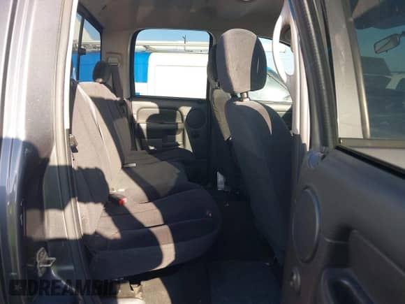 2004 Dodge 1500 SLT with VIN 1D7HA18N64J243968, listed as a IAAI auction lot 42872042 with 389,570 mi miles and . Bid and sale history available at DreamBid. Image 8.