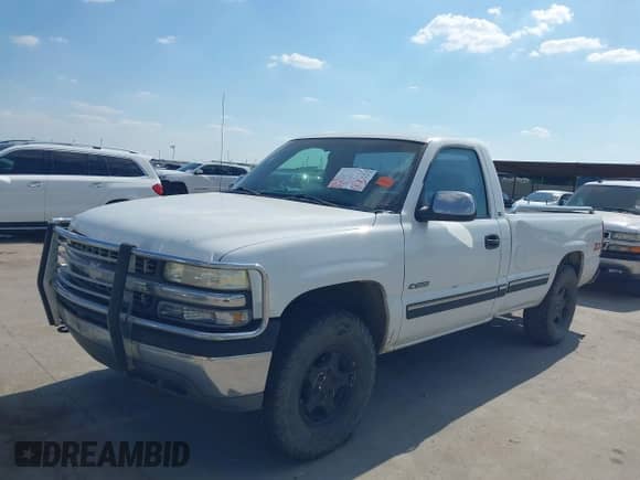 1999 Chevrolet Silverado 1500 LT with VIN 1GCEK14TXXE179834, listed as a IAAI auction lot 43367922 with 178,076 mi miles and . Bid and sale history available at DreamBid. Image 2.