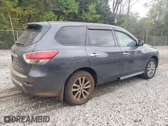 2014 Nissan Pathfinder S z VIN 5N1AR2MM1EC634809, wystawiony jako Copart lot #81756445 z przebiegiem 197 790 mil mil oraz Czysty tytuł • Clean title. Historia ofert i sprzedaży dostępna na DreamBid. Obrazek 3.