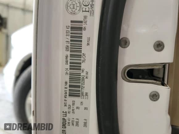 2015 Ram 1500 Big Horn with VIN 1C6RR7TM2FS528843, listed as a Copart auction lot 61572785 with 120,758 mi miles and Clean title. Bid and sale history available at DreamBid. Image 12.