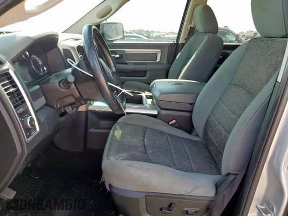 2015 Ram 1500 Big Horn с VIN 1C6RR6LM4FS590156, выставлен на аукционе Copart как лот 84296925 с пробегом 254 792 миль миль и Чистый • Clean title. История ставок и продаж доступна на DreamBid. Изображение 7.