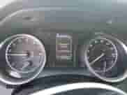 2019 Toyota Camry SE z VIN 4T1B11HK1KU683898, wystawiony jako Copart lot #81812505 z przebiegiem 160 835 mil mil oraz Nie do naprawy • Non repairable. Historia ofert i sprzedaży dostępna na DreamBid. Obrazek 9.