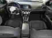 2019 Hyundai Elantra SEL z VIN 5NPD84LF3KH433450, wystawiony jako Copart lot #47722205 z przebiegiem 104 882 mil mil oraz Szkoda całkowita • Salvage title. Historia ofert i sprzedaży dostępna na DreamBid. Obrazek 8.